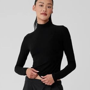 ALO Ribbed Sea Coast Mockneck Long Sleeve Black M